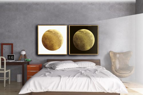 Jogo com 2 Quadros Composição Lua ao fundo branco e preto